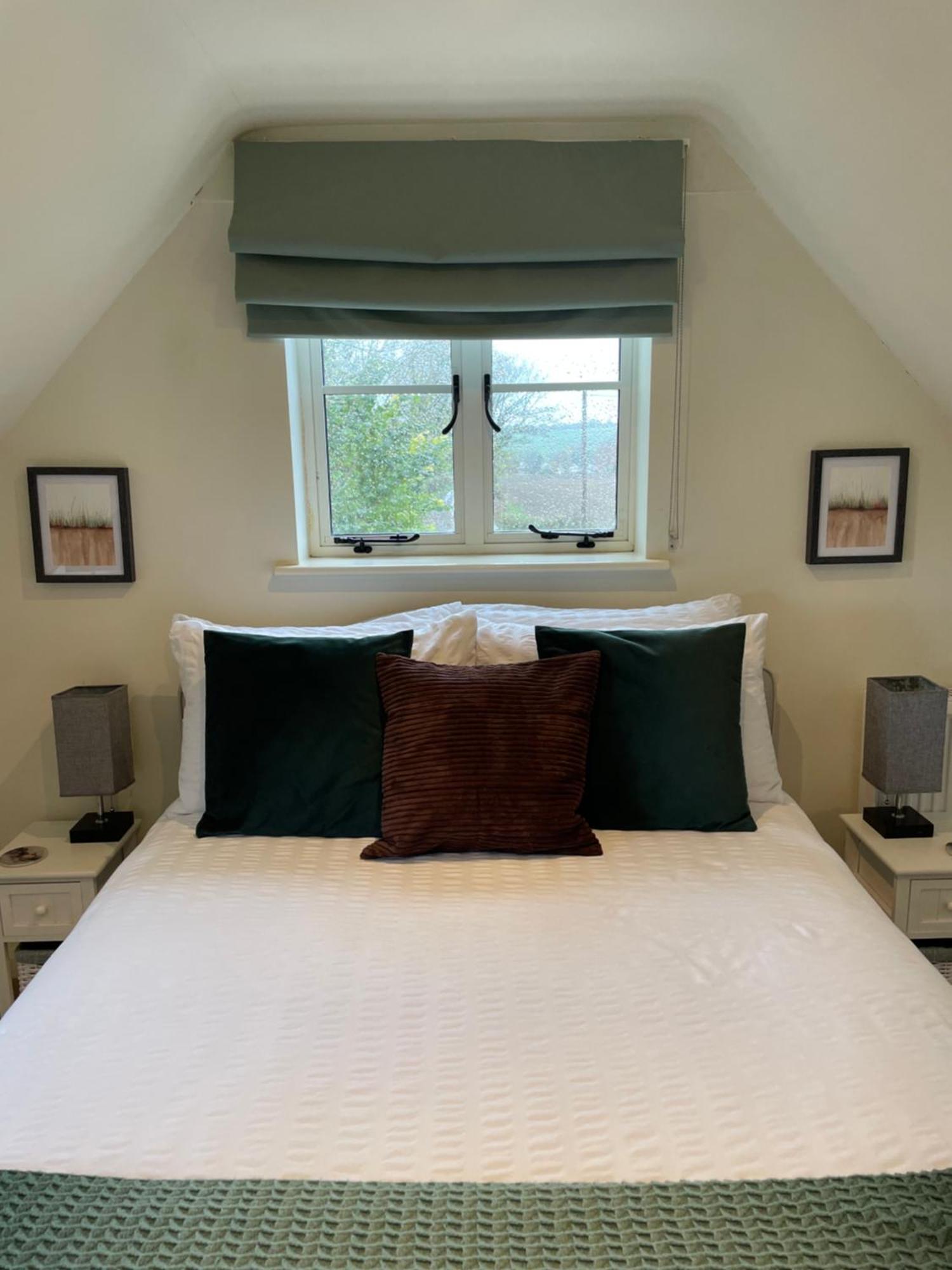 The Annex @ 3 East Town Cottages West Ashton 외부 사진